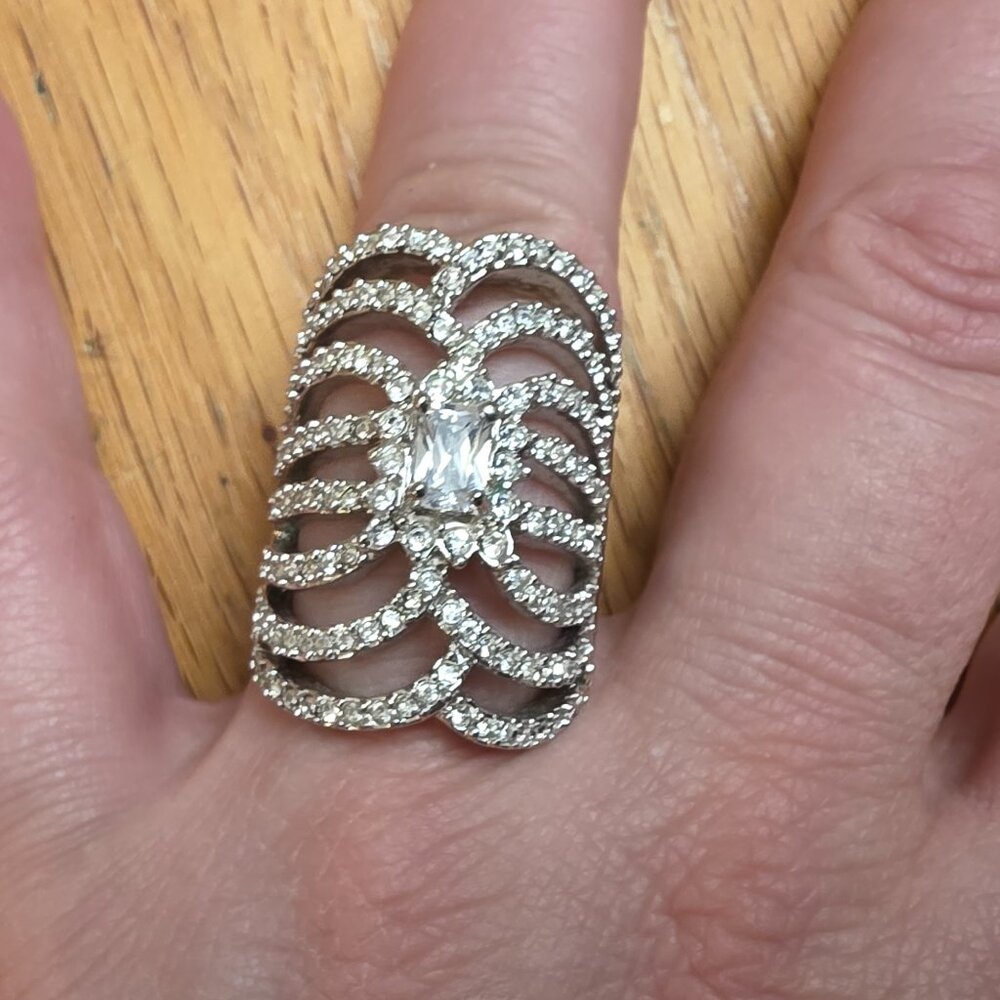 Claire's Multi-Stone Rhinestone Ring Size 10 - Picture 3 of 16